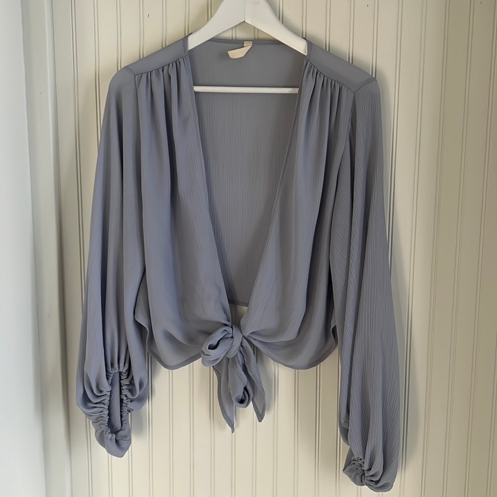Tyche Long Sleeve Top in Light Gray